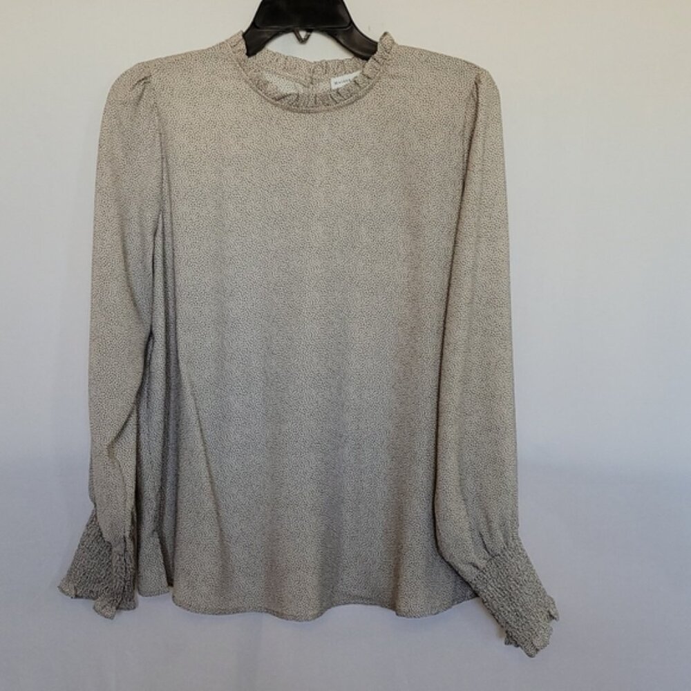 Maison d'Amelie Ruffled Neck Blouse
